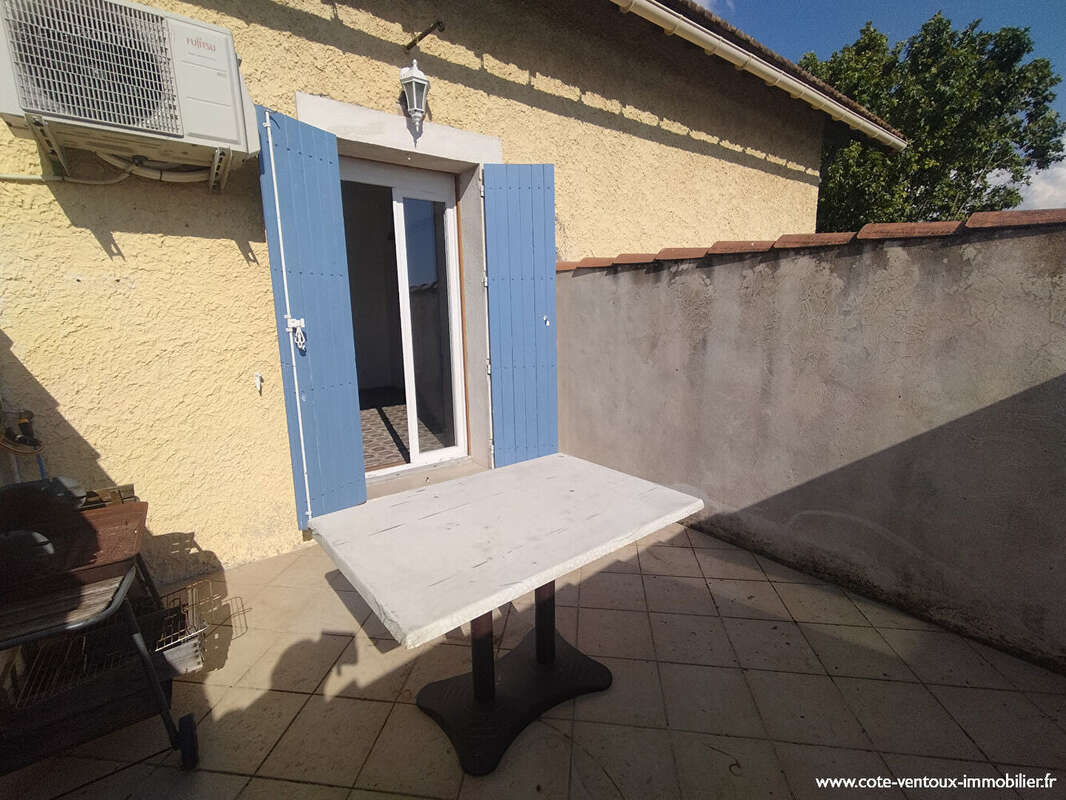 Très bel appartement 55 m² - Jardins privatifs , terrasse et stationnements - photo 3