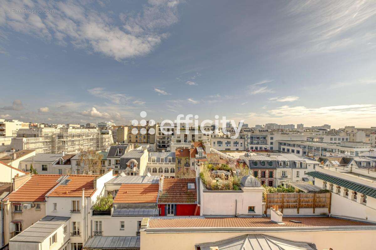 Appartement à LEVALLOIS-PERRET