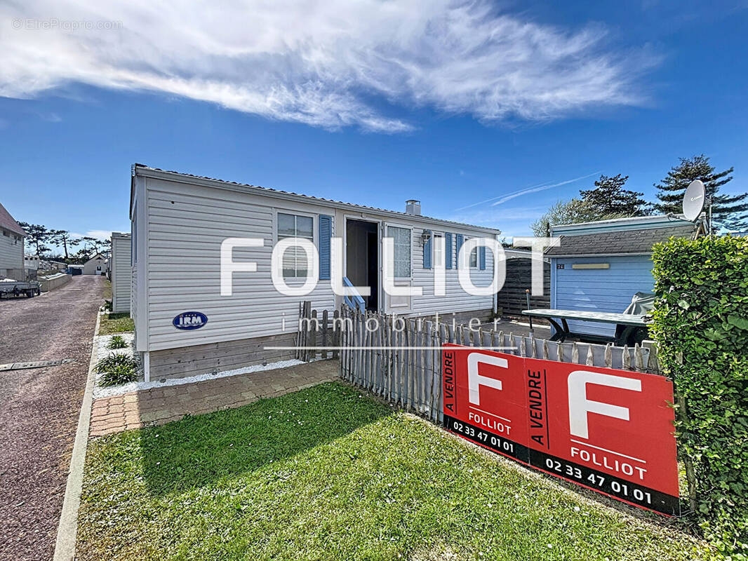 Maison à MONTMARTIN-SUR-MER