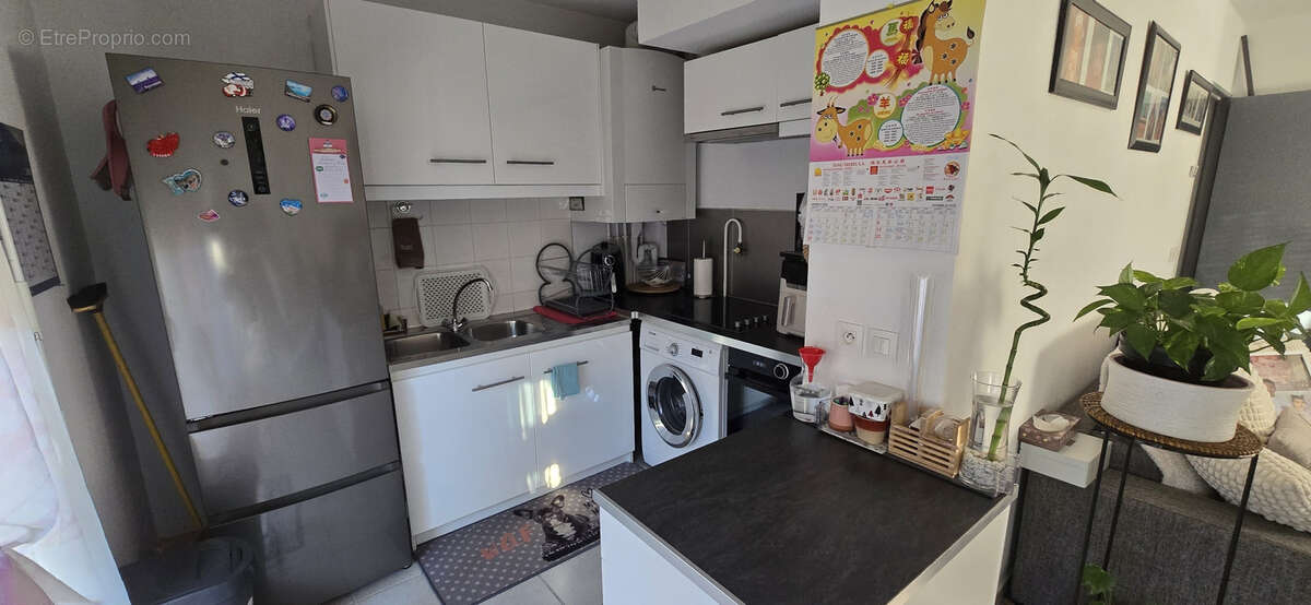 Appartement à MORIERES-LES-AVIGNON