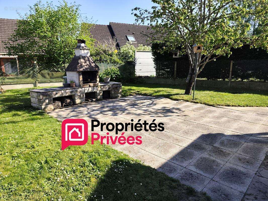 Maison à PIERRES