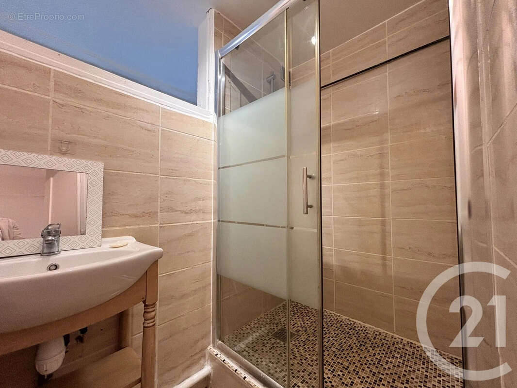 Appartement à AVON