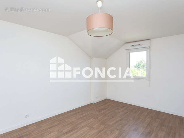 Appartement à PERSAN