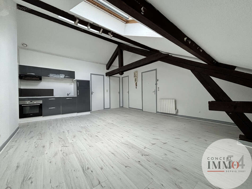 Appartement à TOUL