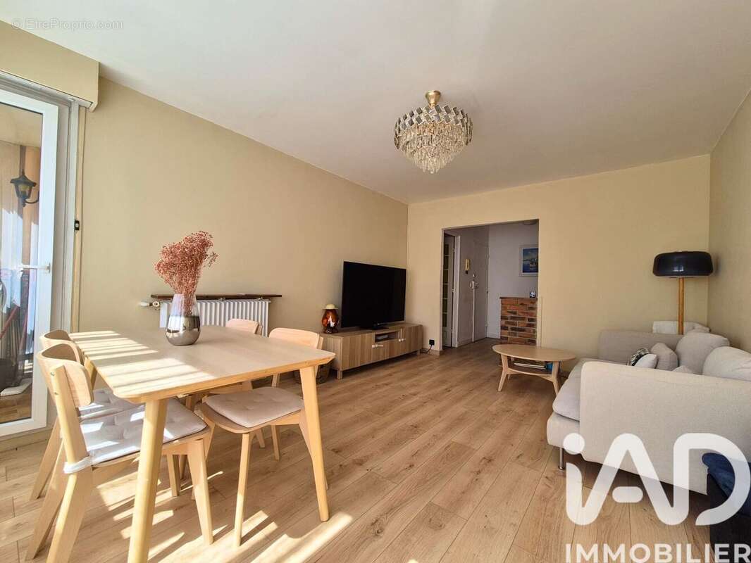 Photo 4 - Appartement à EVRY