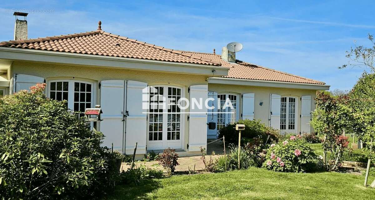 Maison à MOUILLERON-LE-CAPTIF