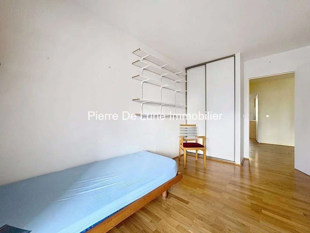 Lumineux T3 Résidence Services Séniors Hespérides Courbevoie - photo 7