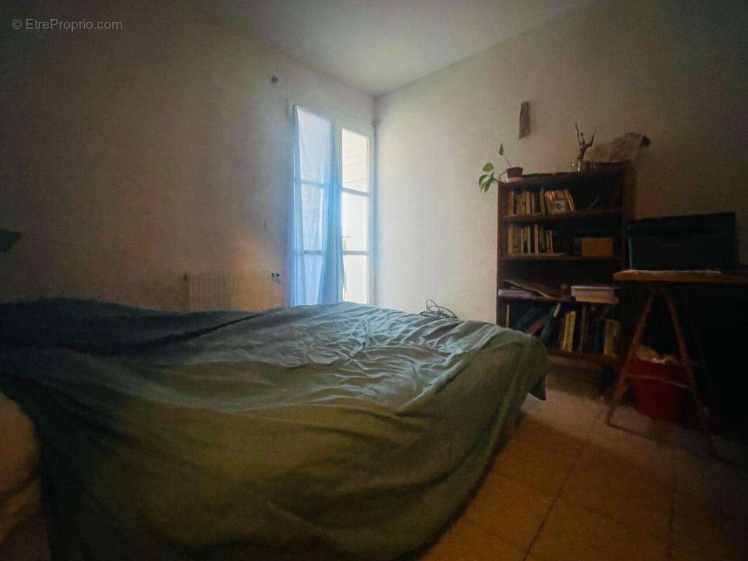 Appartement à SAINT-DONAT-SUR-L'HERBASSE