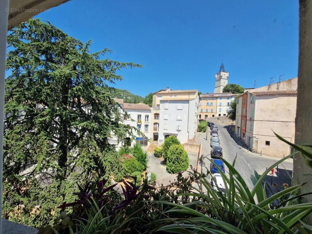 Appartement à DRAGUIGNAN