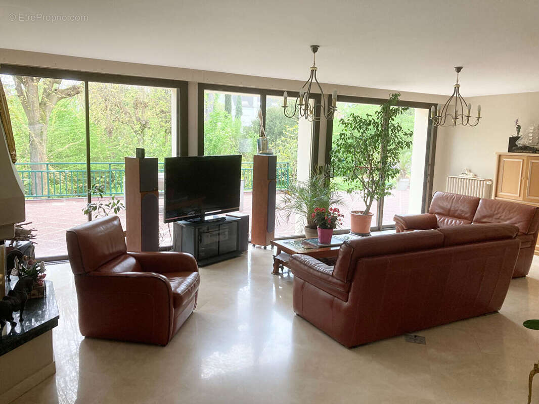 Maison à MONTLIGNON