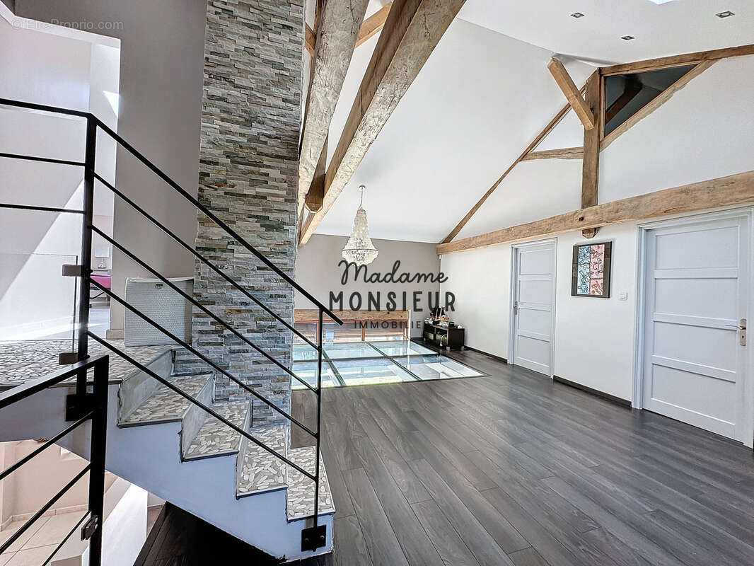 Maison à BOURGOIN-JALLIEU