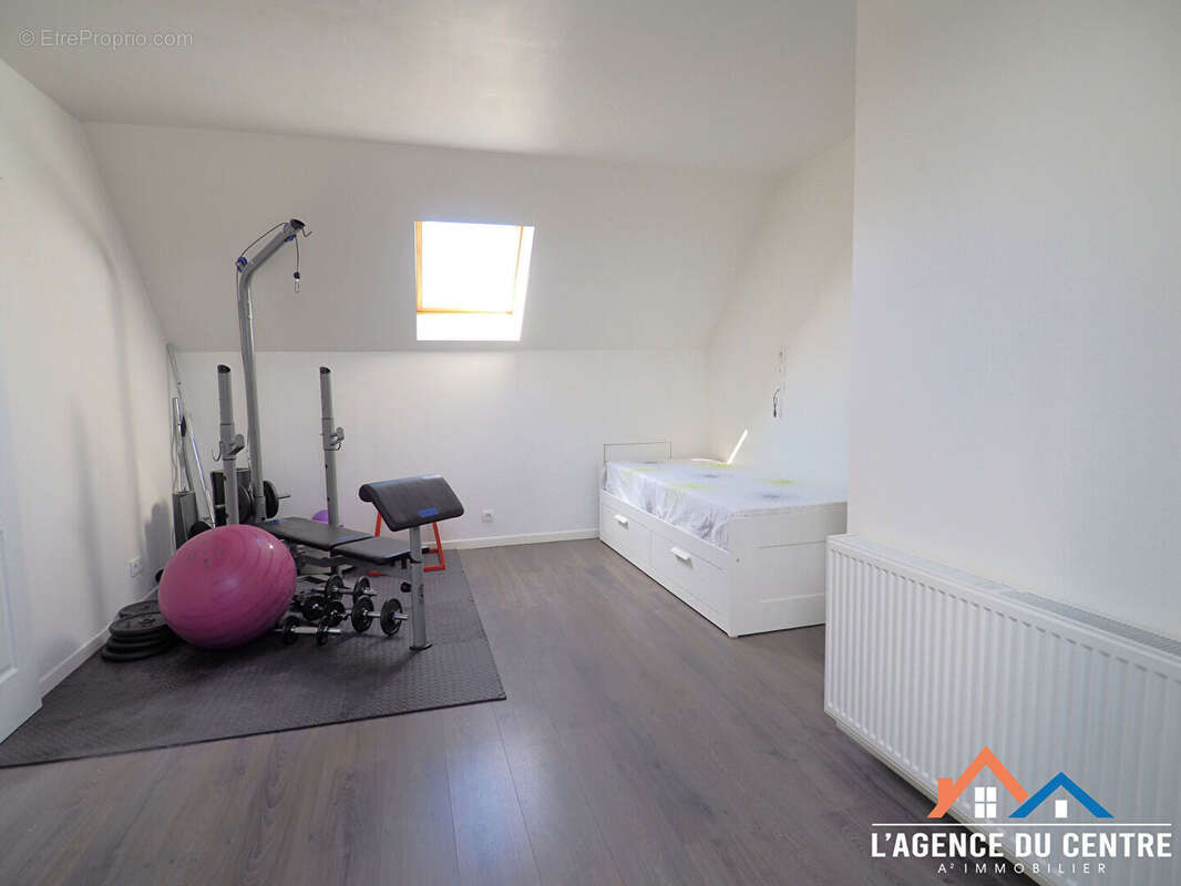 Maison 6 pièce(s) 102 m2 - photo 11