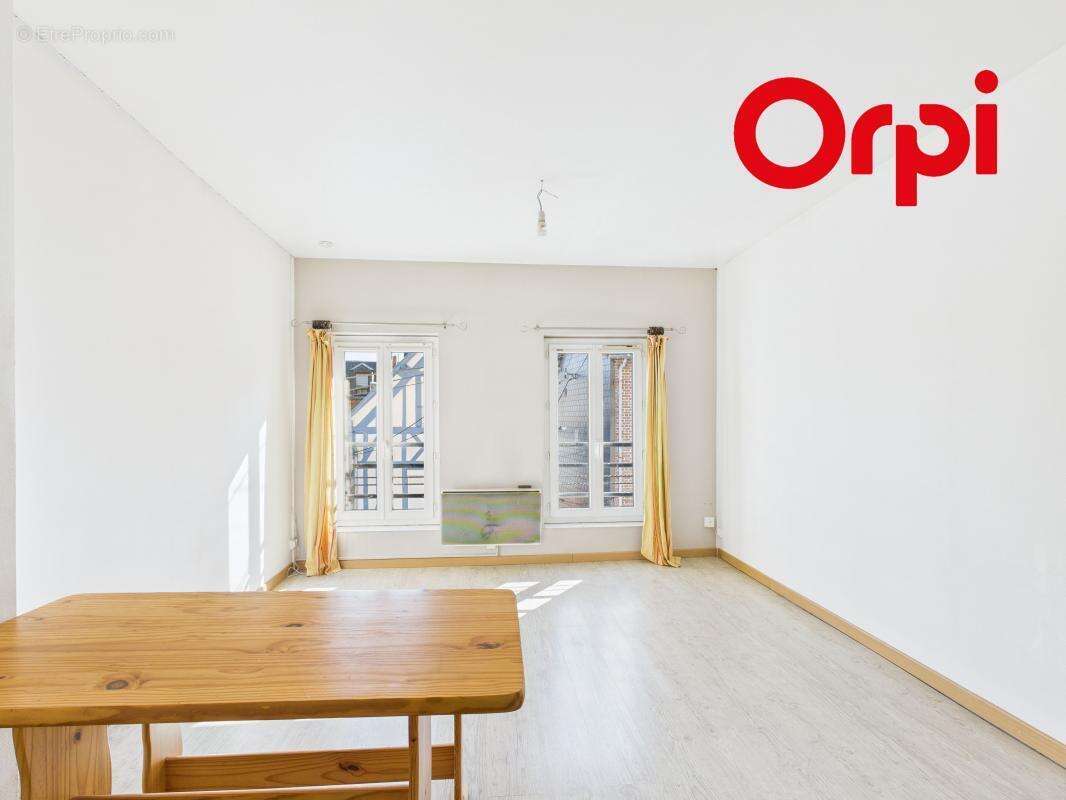 Appartement à BERNAY