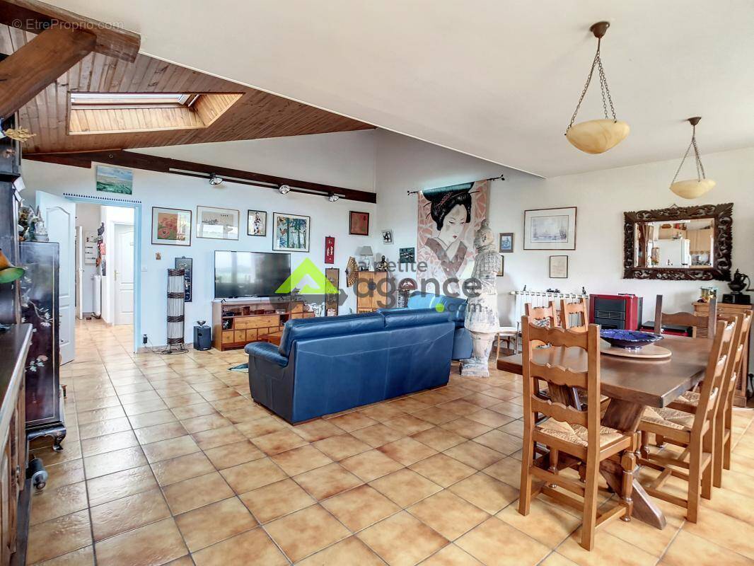 Appartement à BOURGANEUF