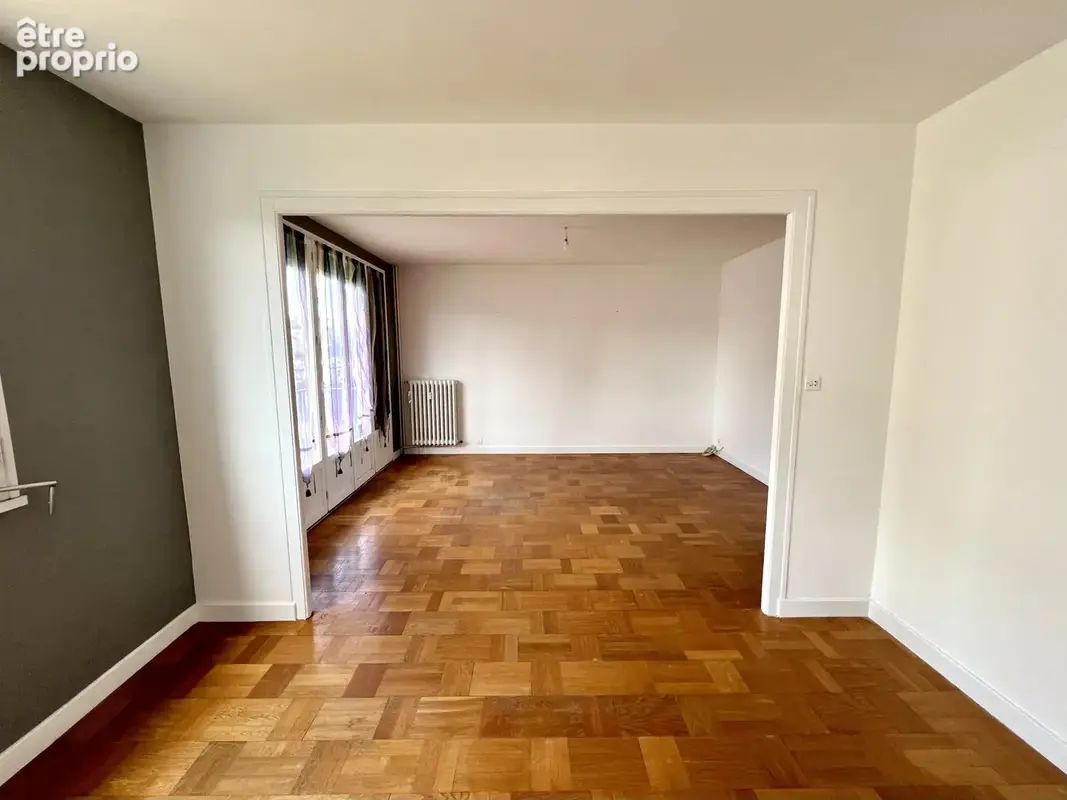 Appartement T3 à Saint Brieuc, avec caves et parking - photo 4