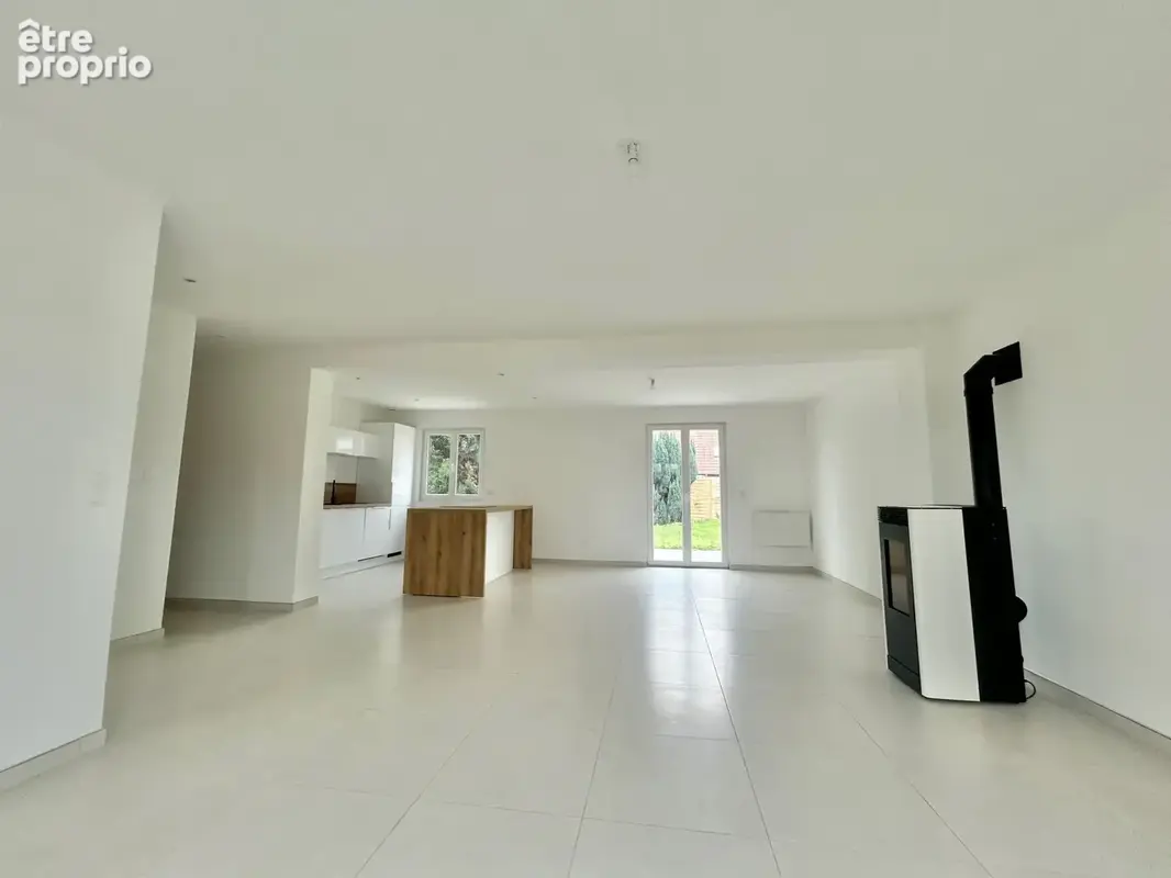 Semi plain pied entierement renove ! secteur calme - photo 5