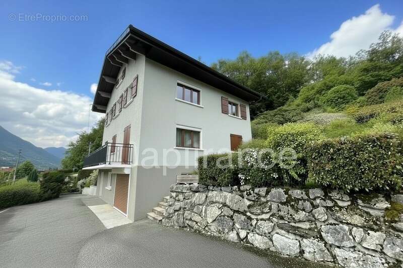 Maison à SEYTHENEX