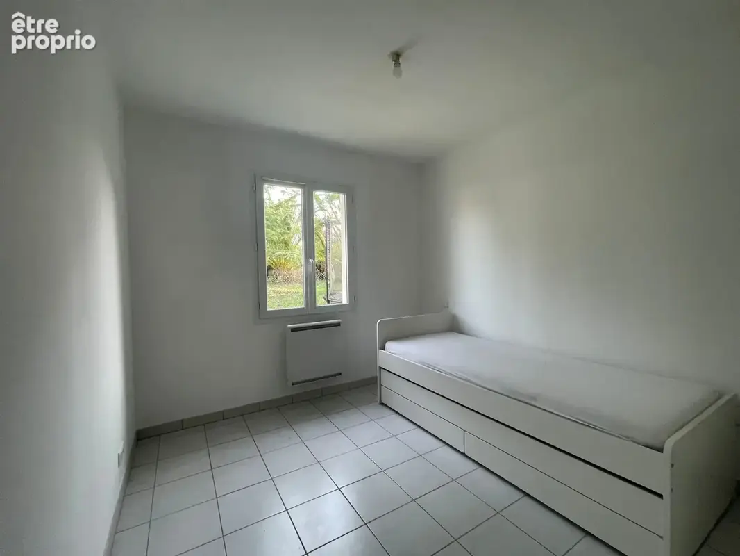 Maison 5 pièces 110 m² à vendre à Saint-Georges-Des-Coteaux (17810) - photo 5
