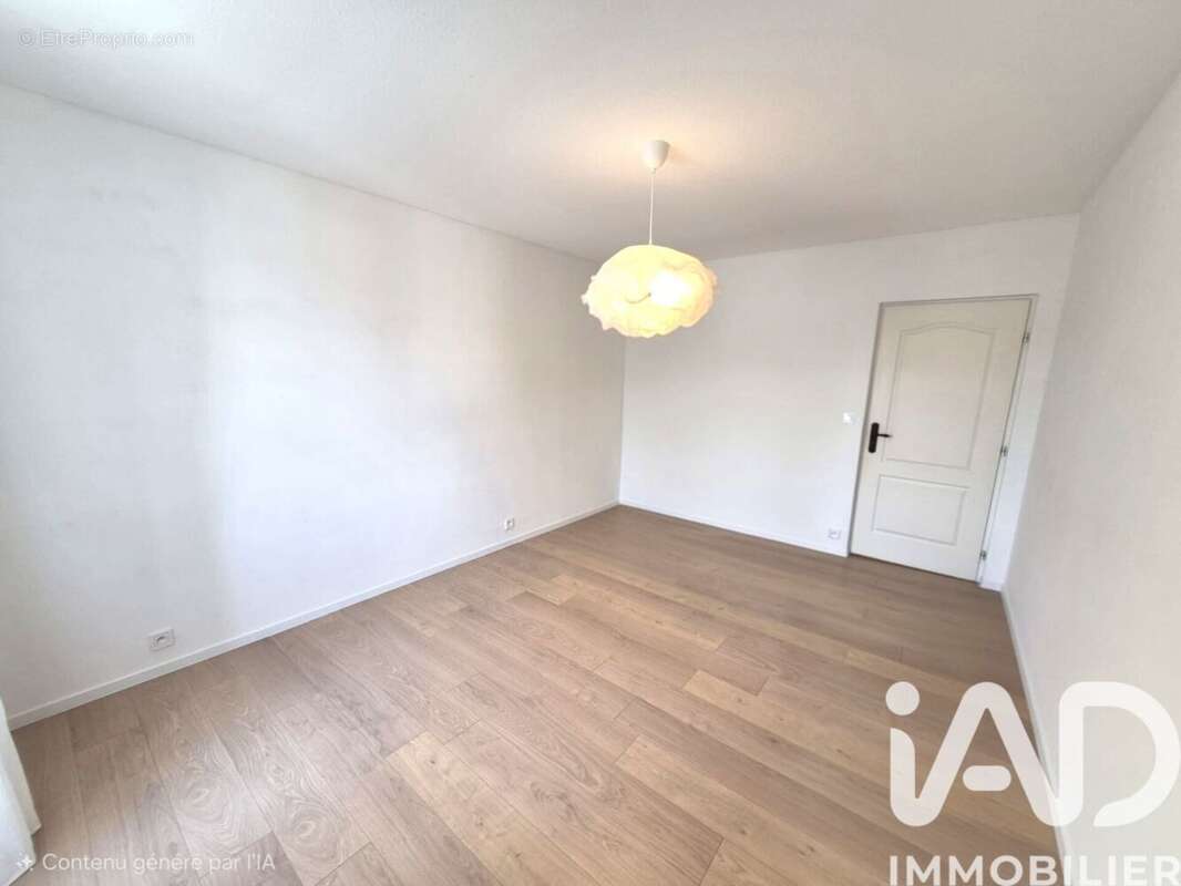 Appartement 106 m² à Gorcy  - photo 7