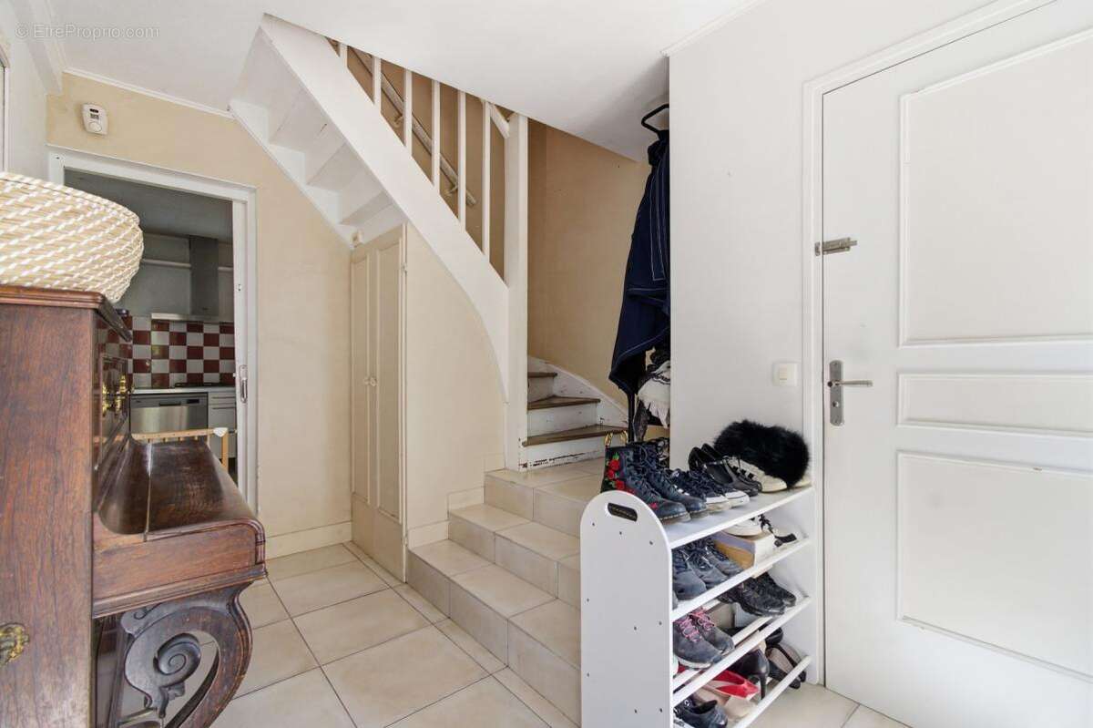 Maison 150 m² au sol – 5 chambres – jardin – garage - photo 16