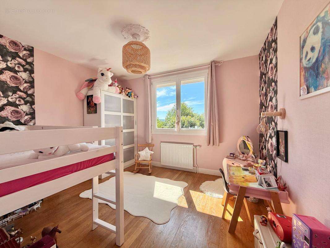 Maison sur sous sol complet, 4 chambres, terrain 914m2 - photo 11