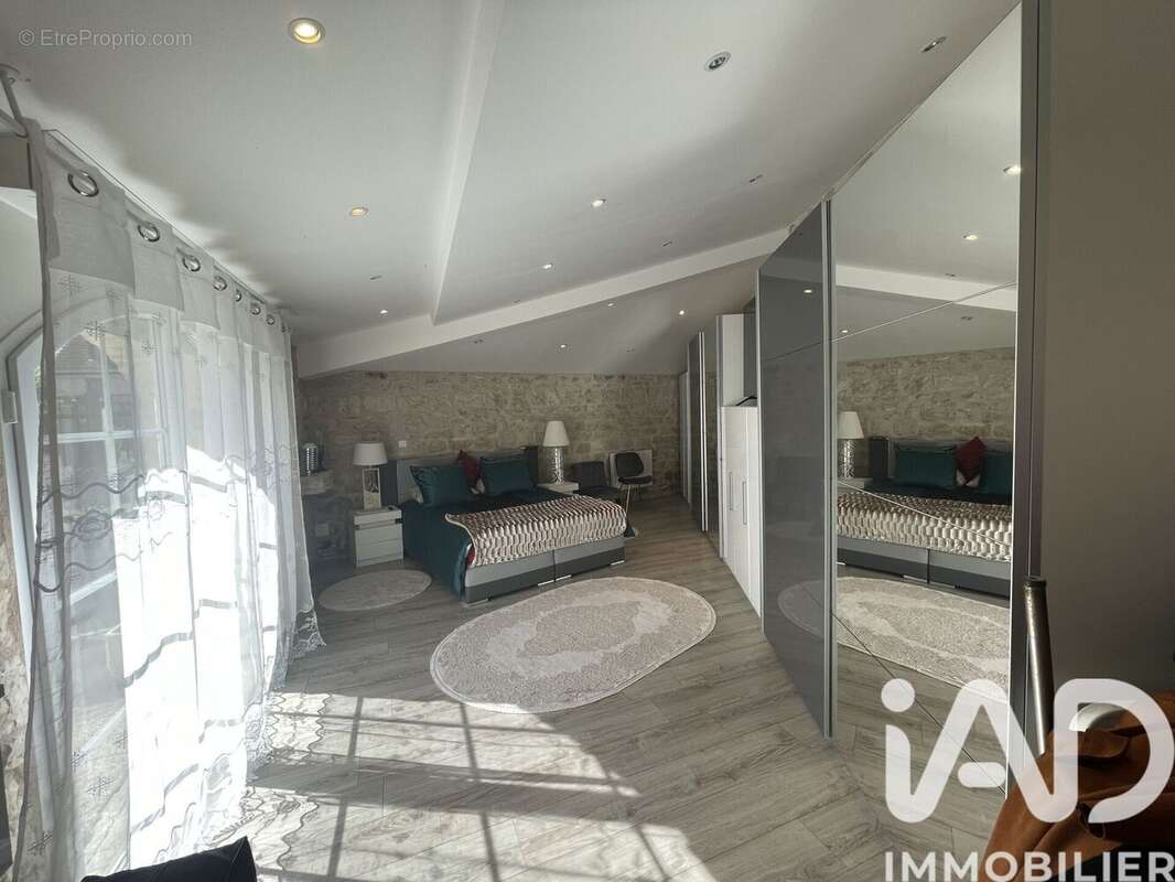 Photo 3 - Maison à COURVILLE