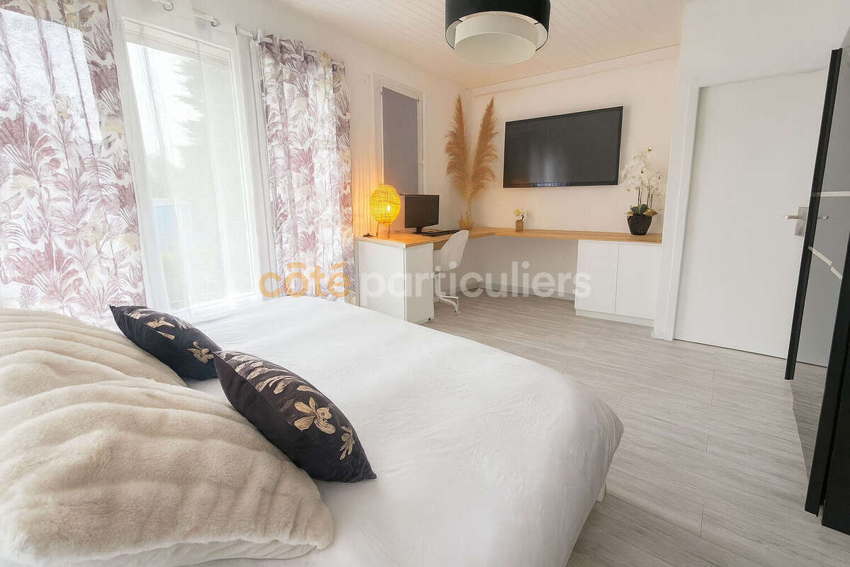 Maison à SAINT-MICHEL-EN-L'HERM