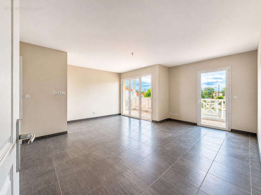 Appartement - photo 2
