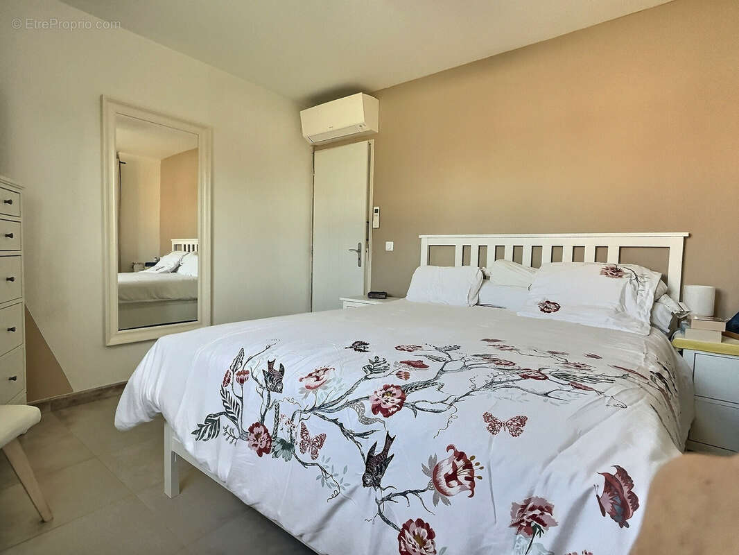 Maison à LA LONDE-LES-MAURES