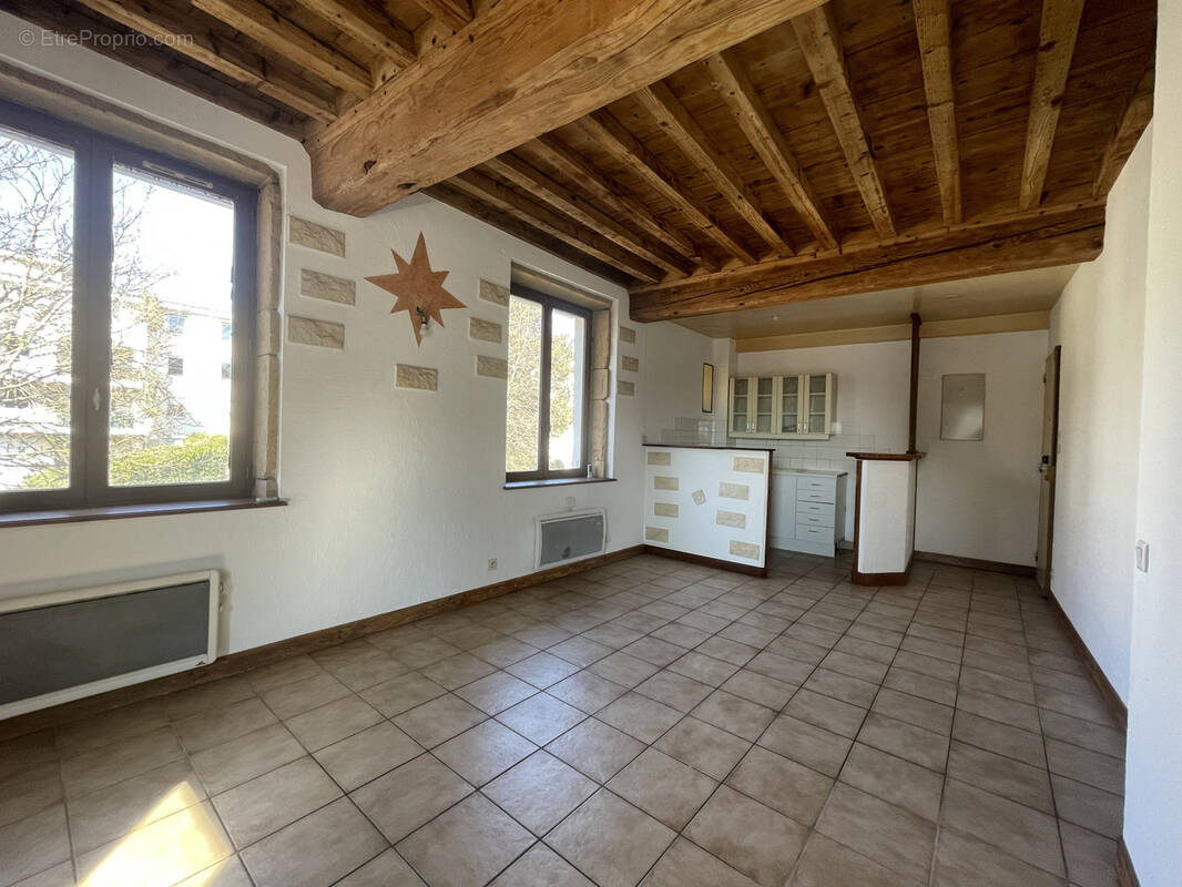 Appartement à LYON-9E
