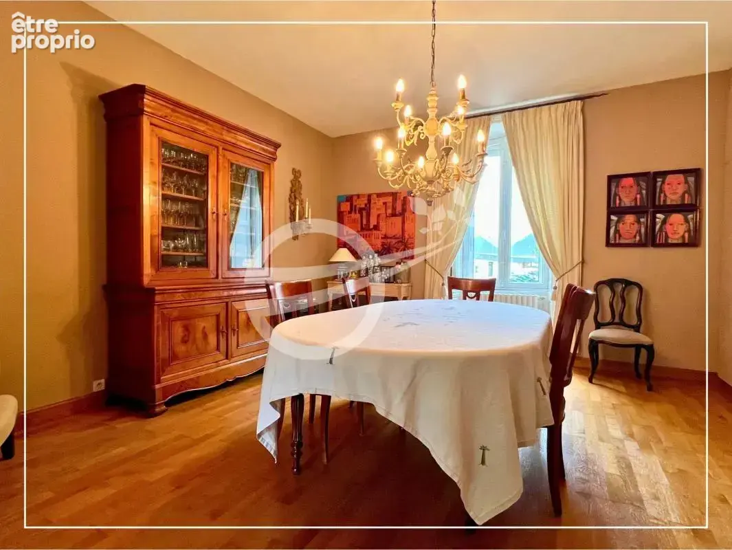 Maison de maître 300 m2 - photo 4