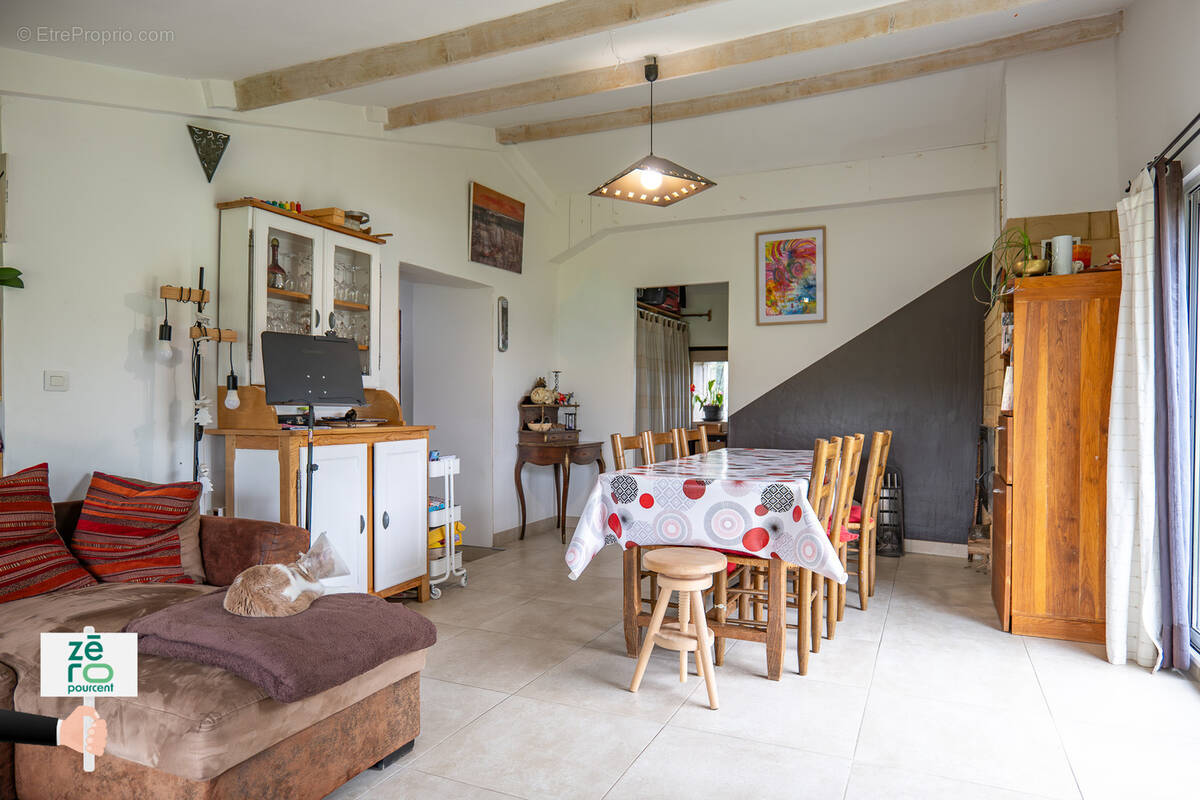 Maison à LAIROUX