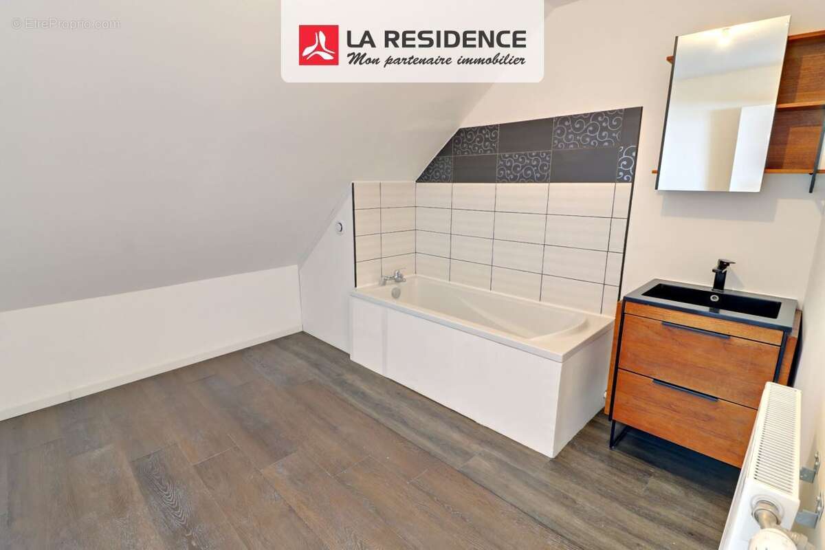 Maison 129 m² à Malaunay  - photo 8