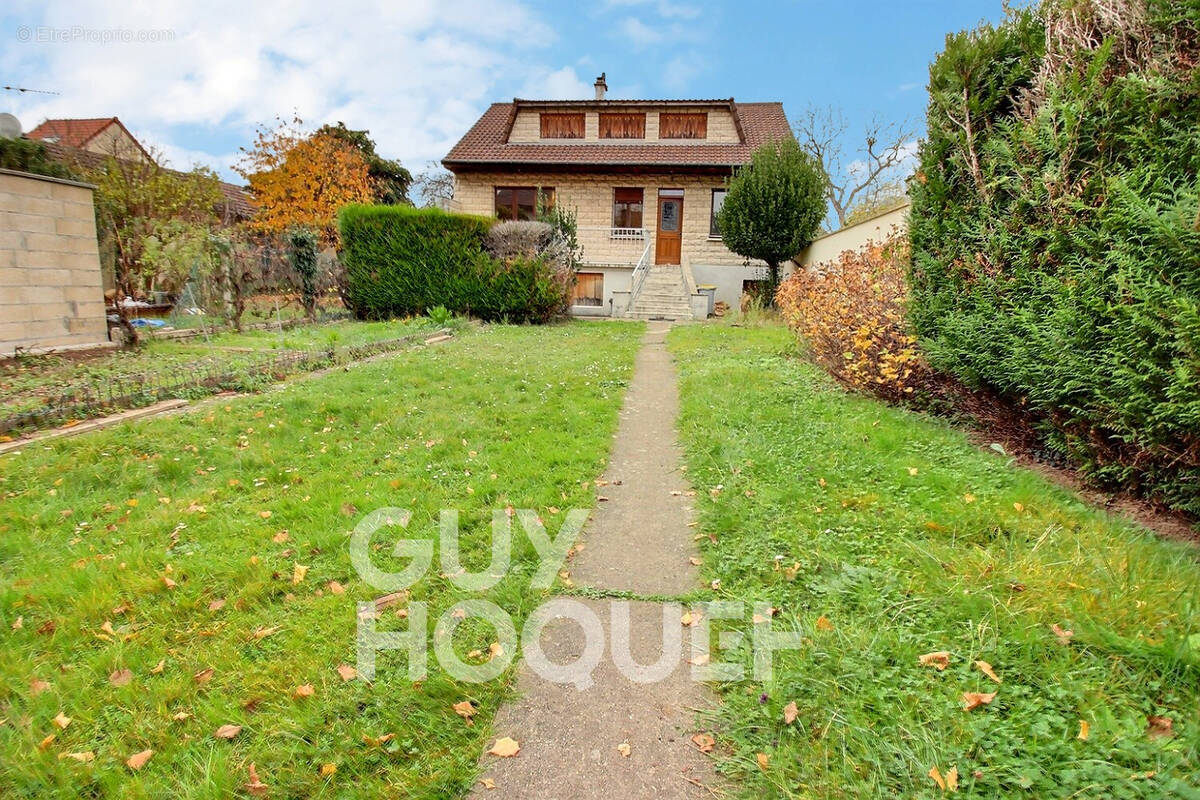 Maison à RUEIL-MALMAISON