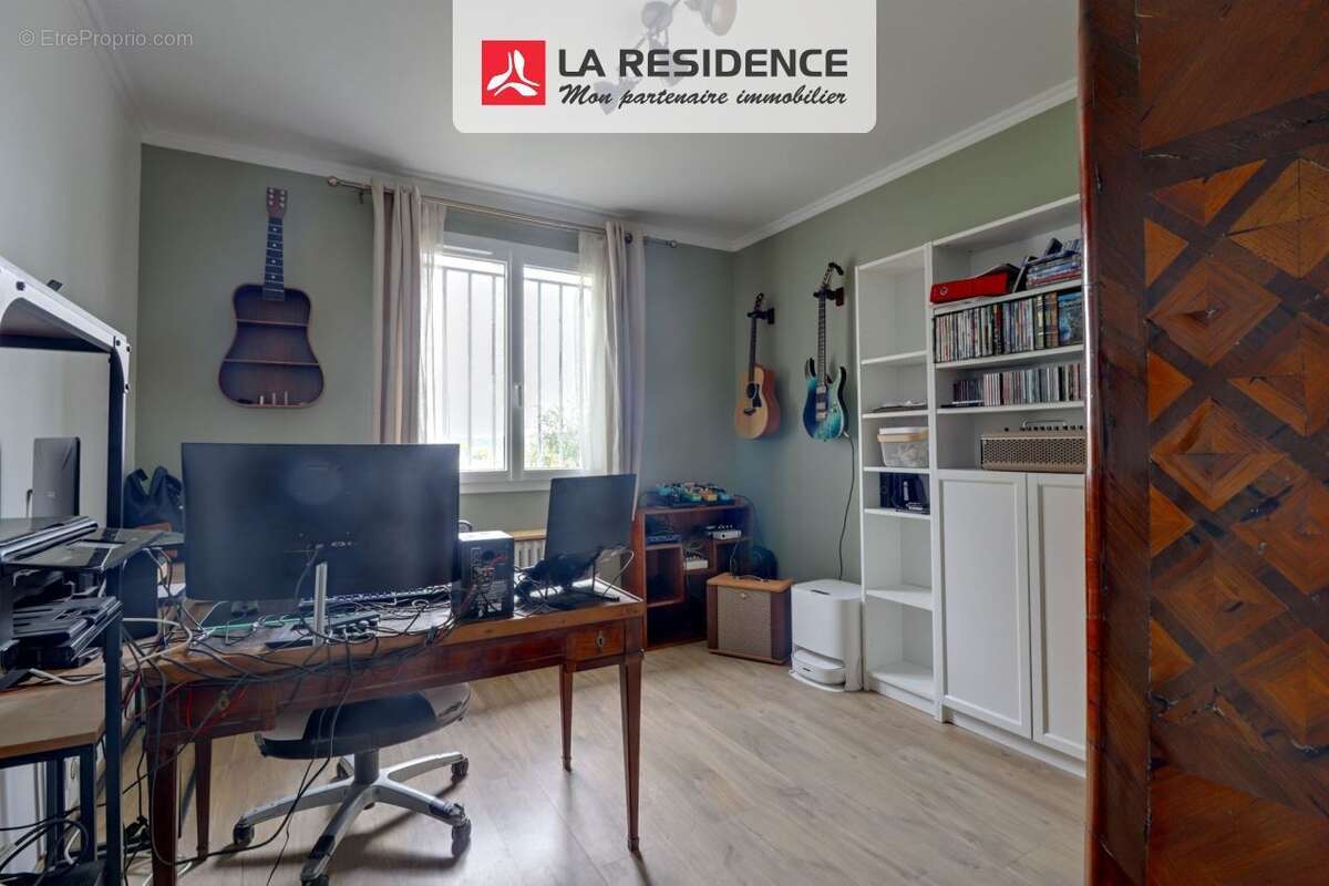 Maison 92 m² à Mareil-Sur-Mauldre  - photo 9