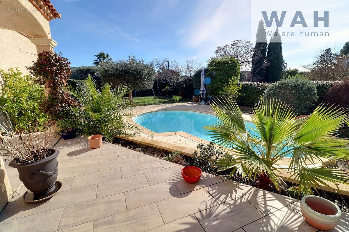 Vente villa 4 pieces piscine 34230 plaissan - photo 2