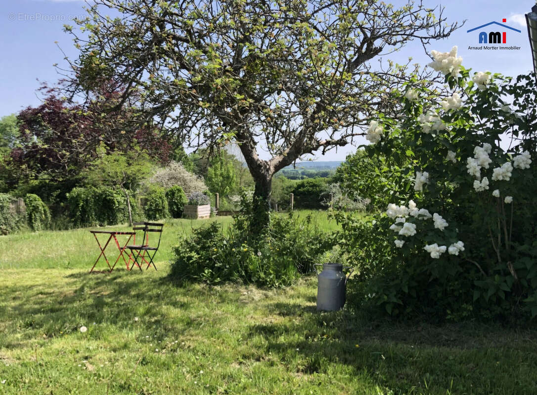 Maison à SAINT-MAURICE-SUR-HUISNE