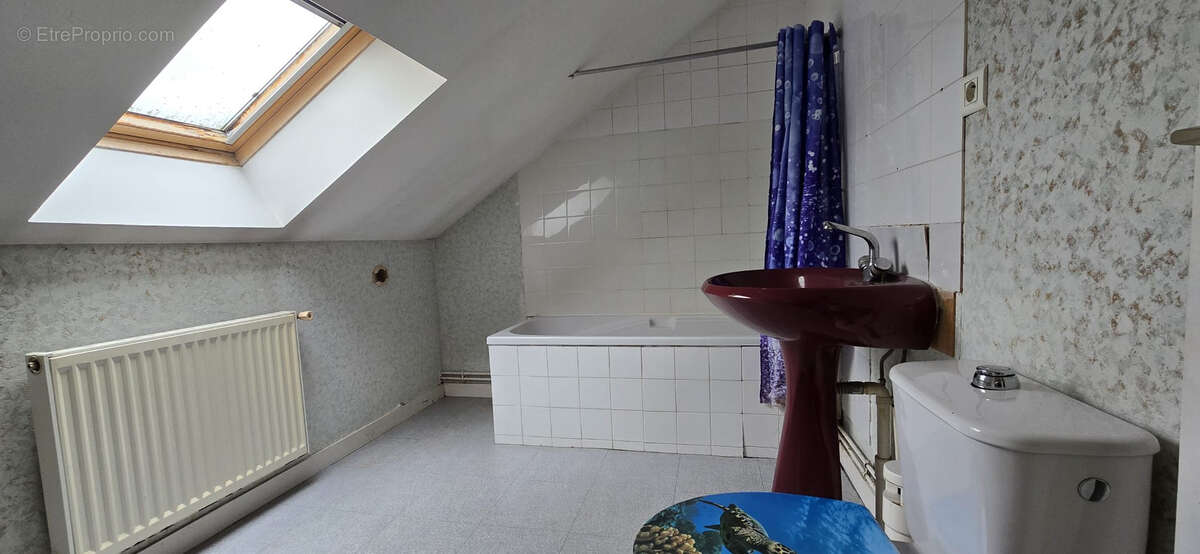 Maison à SAINT-MARCEL