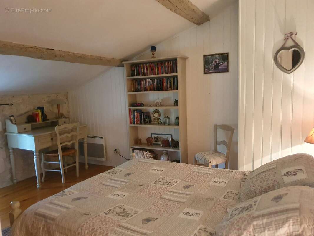 Maison à COZES