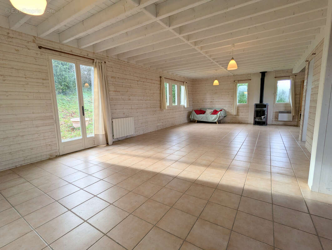 Maison à SAINT-MALO-DE-BEIGNON