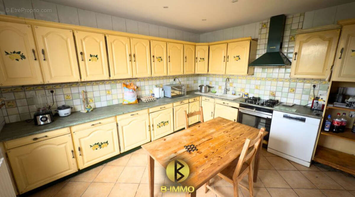 Maison à ROUSSILLON