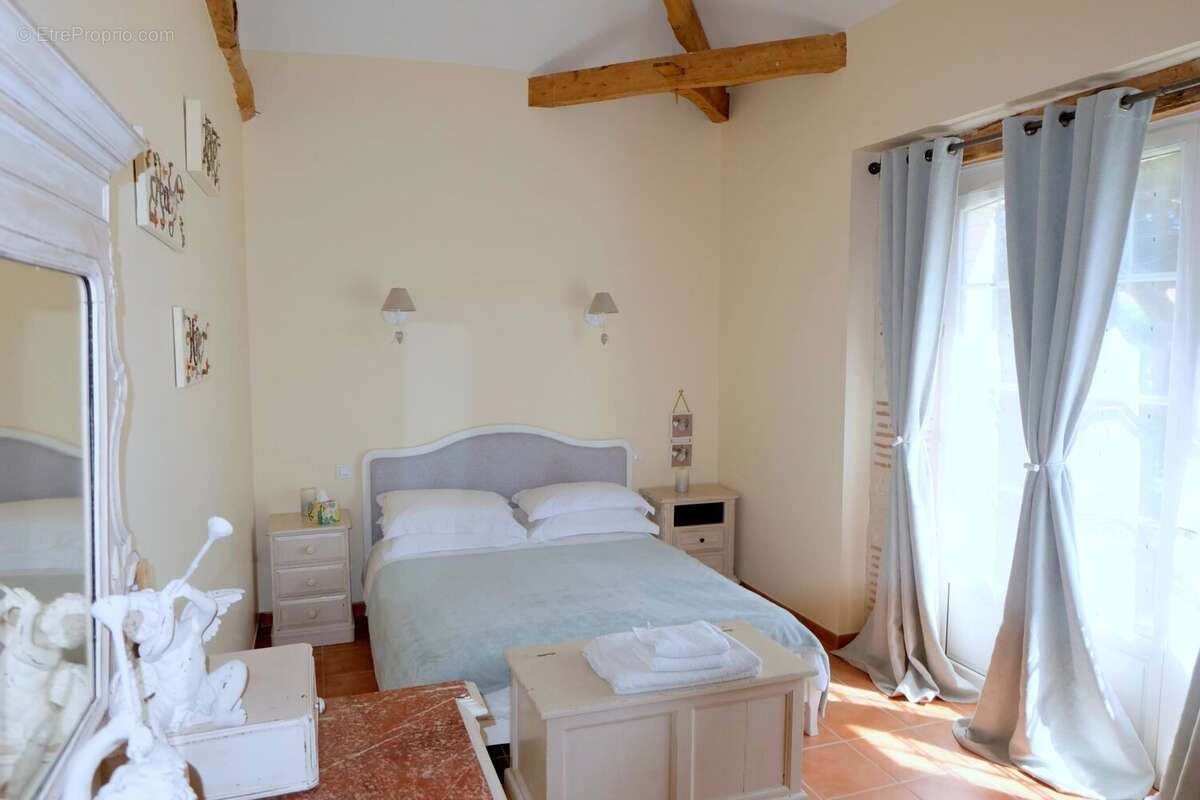 Maison à LE TEMPLE-SUR-LOT