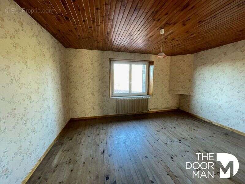 Maison à DOULAINCOURT-SAUCOURT