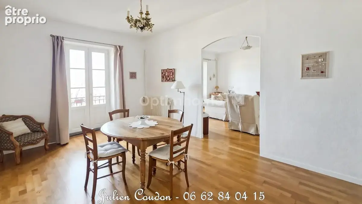 Royat centre thermal – 138 m² – 3 chambres – Balcon filant – Charme 1890 - photo 6