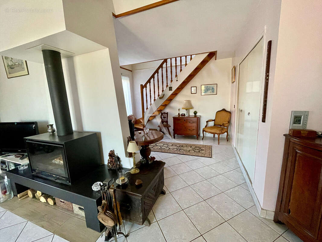 Maison à GIF-SUR-YVETTE