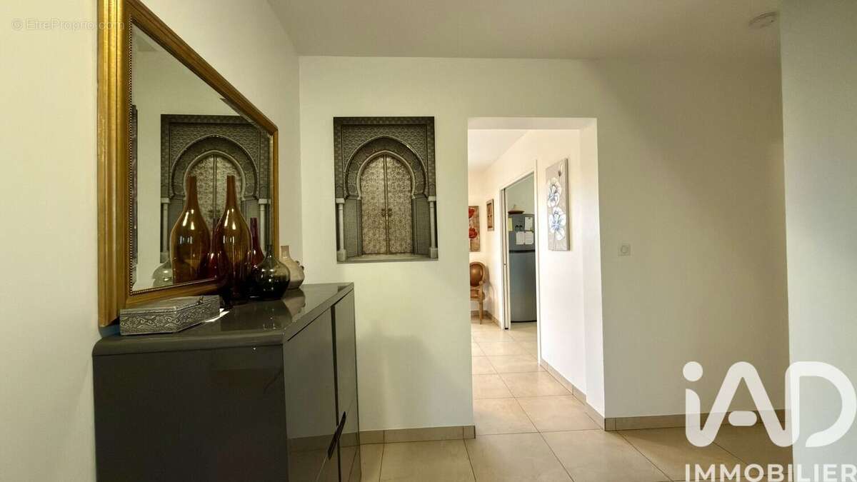 Photo 2 - Maison à SENLIS