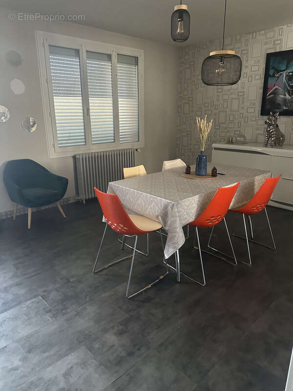 Maison à CHATELLERAULT