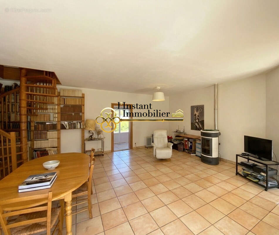 Maison Plougasnou 7 pièce(s) 170 m2 - photo 10