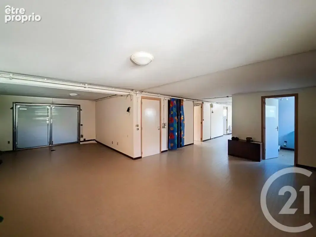 Maison 222 m² à Feyzin  - photo 8