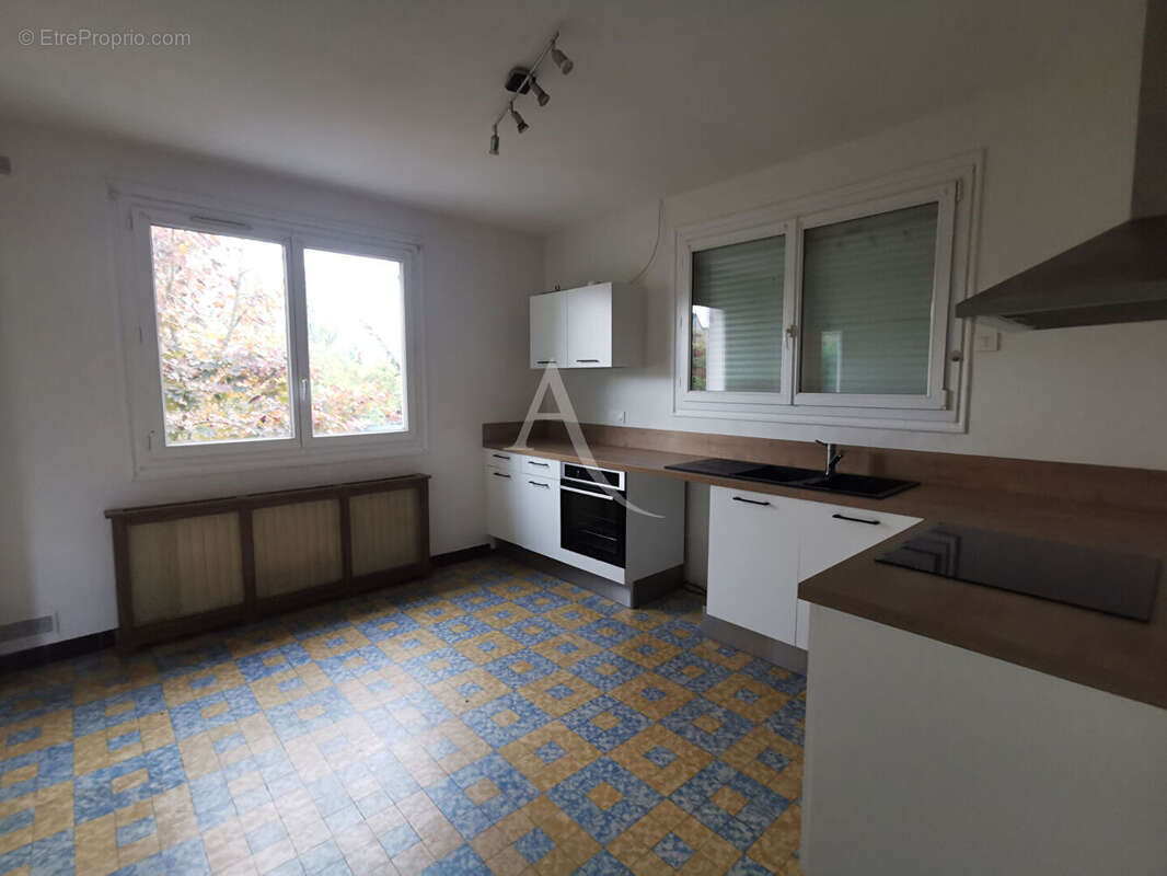 Maison à HUISSEAU-SUR-COSSON